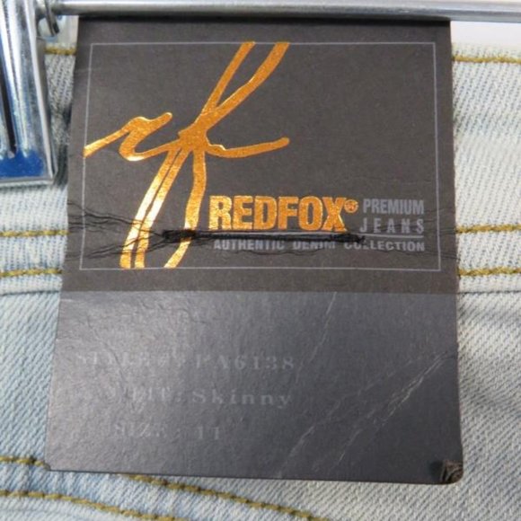 REDFOX JEANS SIZE 11 NWT SKINNY DESTROYED - Picture 4 of 5